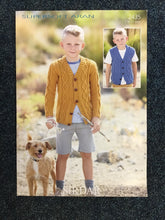 Load image into Gallery viewer, Sirdar Baby/Kids Aran Patterns