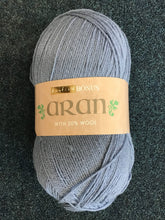 Load image into Gallery viewer, Hayfield